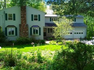 20 Old Coach Cir, Hampden, MA 01036