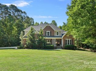 158 Waterbury Dr, Mooresville, NC 28117