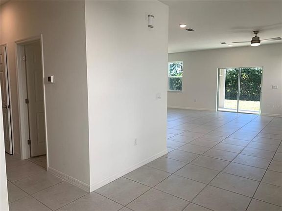 3rd image of 1366 Willett Way