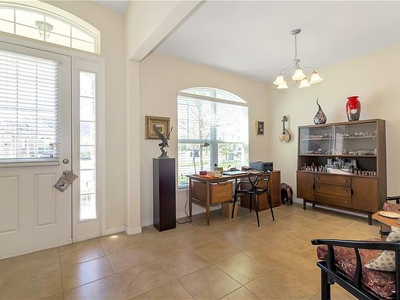 4th image of 4944 Longmeadow Park St