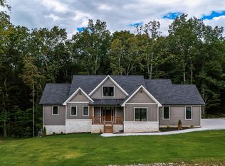 490 Moonlight Ln, Jasper, TN 37347