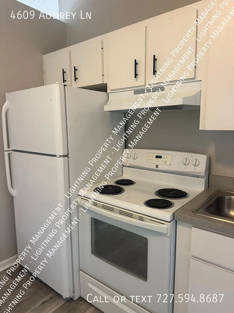 2 bed, 1.0 bath, 750 sqft, $1,350 — Photo 4