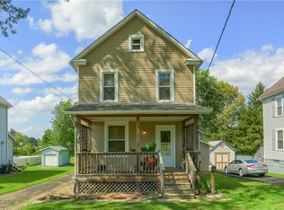 511 E Pine St, Grove City, PA 16127