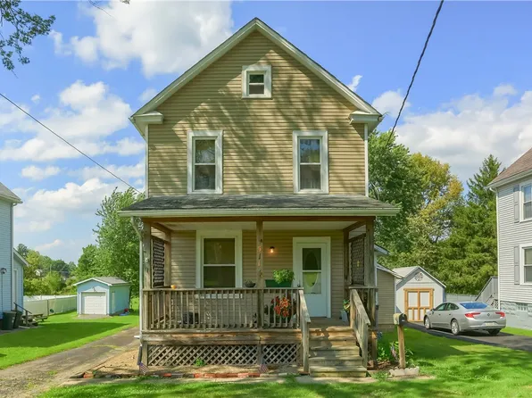 511 E Pine St, Grove City, PA 16127
