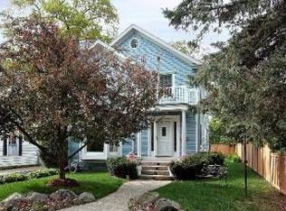 523 E North Ave, Lake Bluff, IL