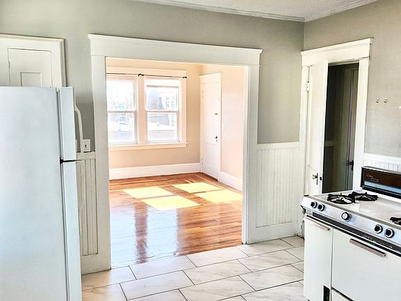 5th image of 120 Curtis St Unit 3L