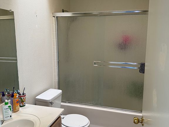 4th image of 2472 Fox Ct Unit 2