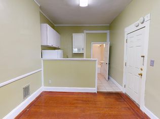 2807 N Calvert St APT 1, Baltimore, MD 21218