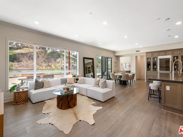 12785 Bluff Creek Dr APT 1, Playa Vista, CA 90094