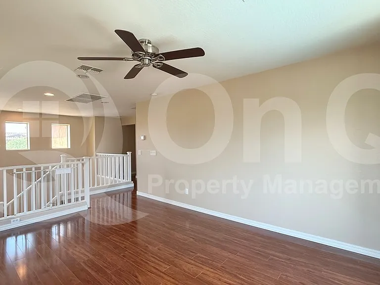 1142 E Sourwood Dr — Photo 6