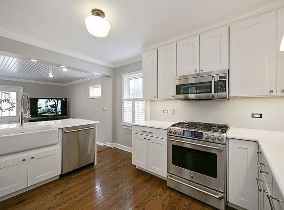 4th image of 120 Mohawk Dr