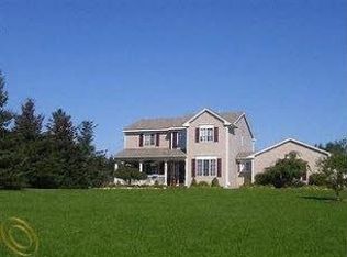 4683 Seymour Lake Rd, Oxford, MI 48371