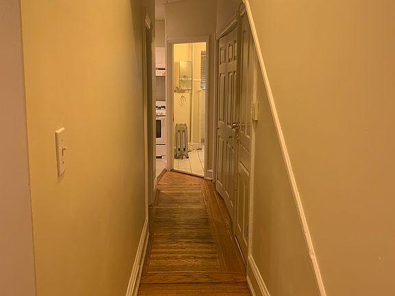 5th image of 4813 Florence Ave #1