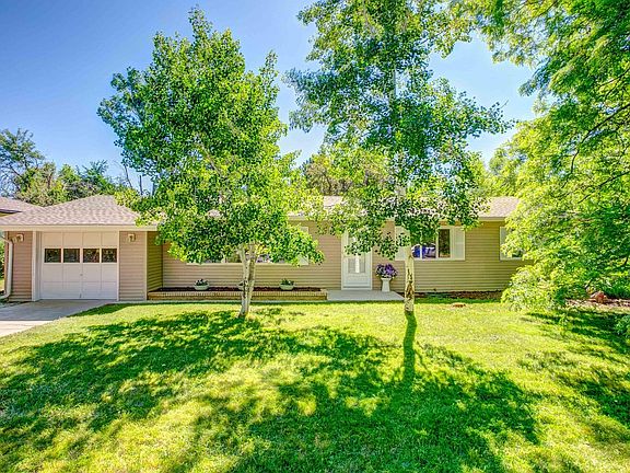 2nd image of 2808 Gardner Pl