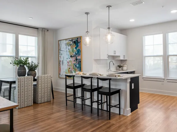 The Hadley Apartments