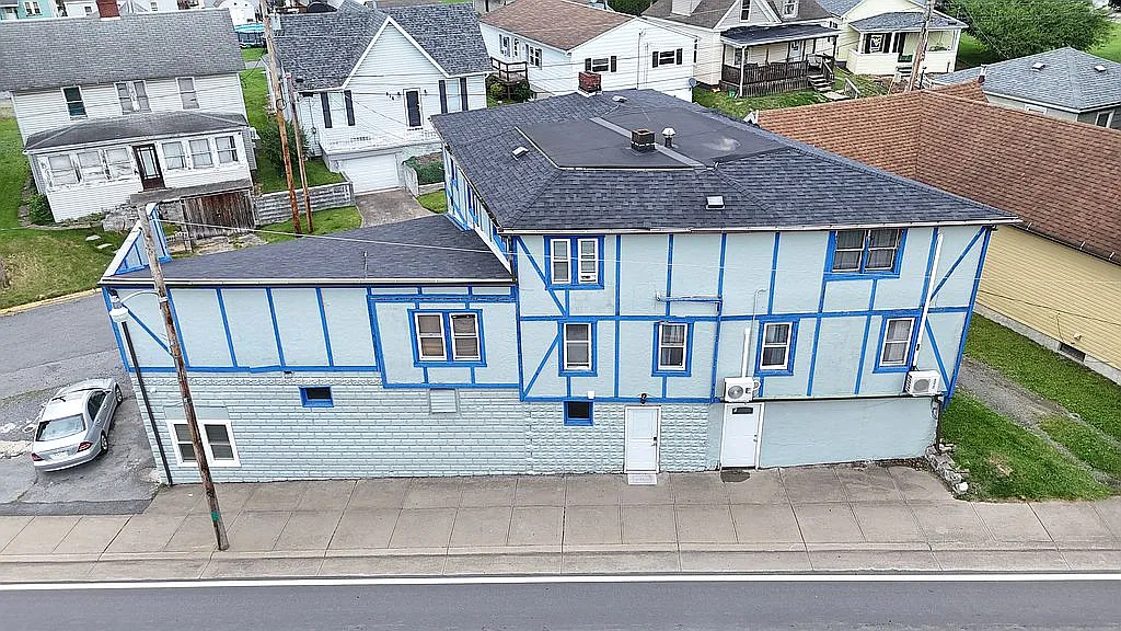 Property main image