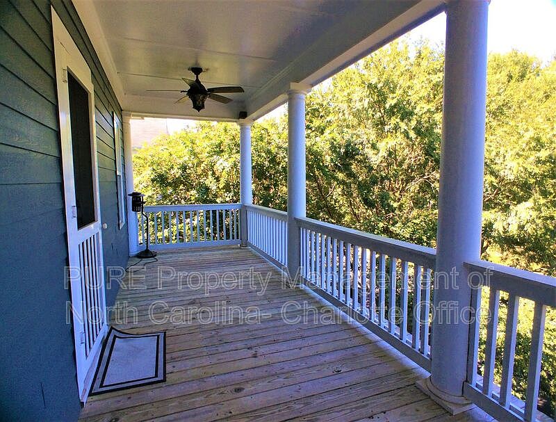 1st image of 14225 Bankside Dr