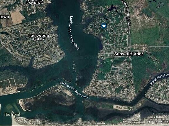2nd image of 670 Cypress Grove Court SE