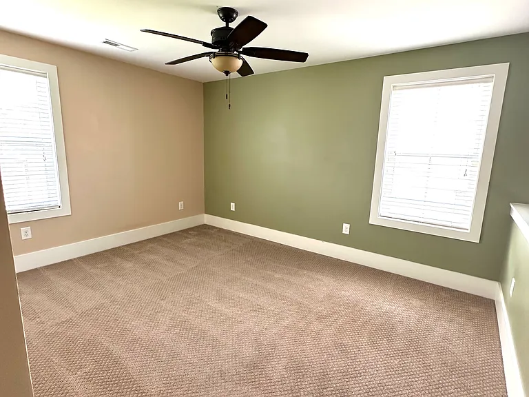 22 Twin Oaks Dr — Photo 95