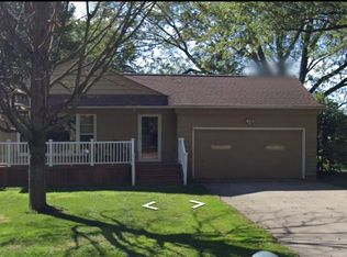 8615 Infirmary Rd, Ravenna, OH 44266