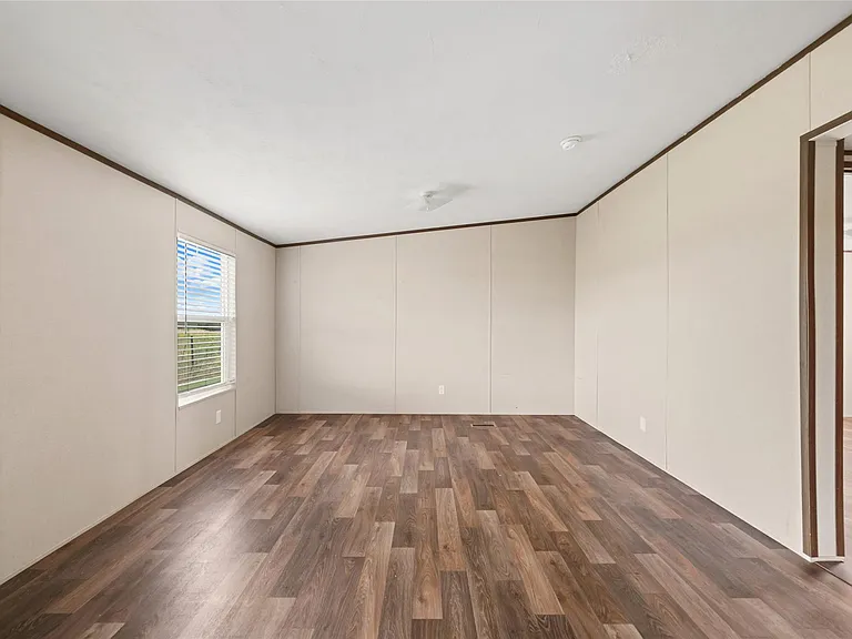 360 Shady Oaks #B — Photo 18