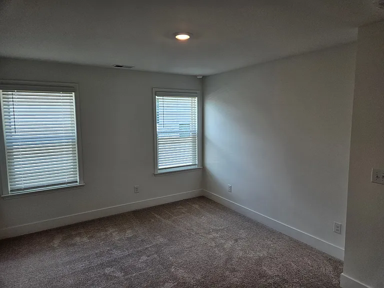 97 Andalusa Ct — Photo 39