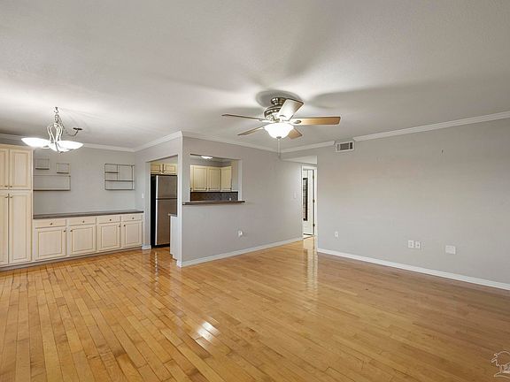 3rd image of 710 Scenic Hwy APT 321