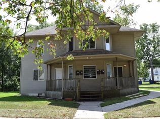 407 W Columbia Ave APT 4, Champaign, IL