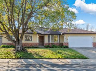 7274 Gloria Dr, Sacramento, CA