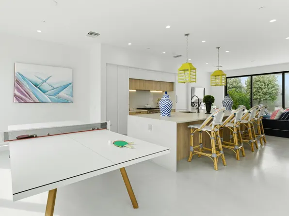 1959 Dock Street, West Palm Beach, FL 33401