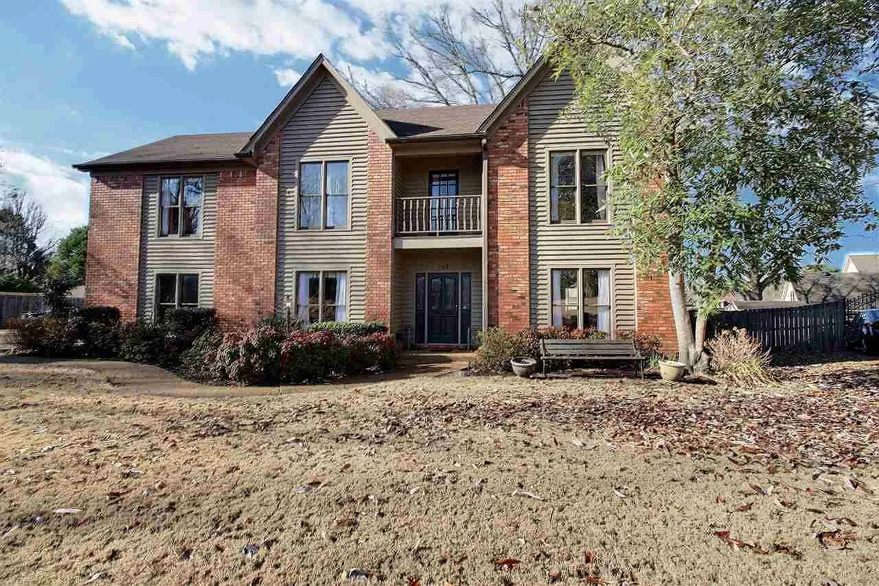 4 bed, 3254 sqft, $3,395 — Photo 1