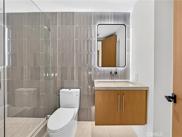 1312 Santanella Ter — Photo 27