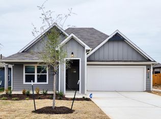 118 Sweetwater Creek Ln, Hutto, TX 78634