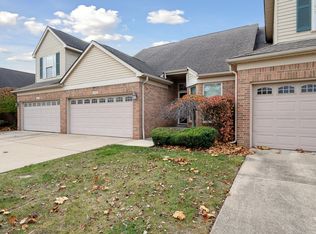 435 Carson Dr UNIT 146, Westland, MI 48185