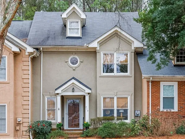 714 Olde Towne Ln, Marietta, GA 30068