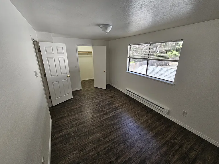 224 Little St SE #1 — Photo 16