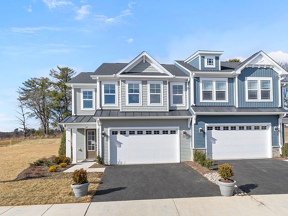Creekwood Model Home - Elevation A on Slab Foundation