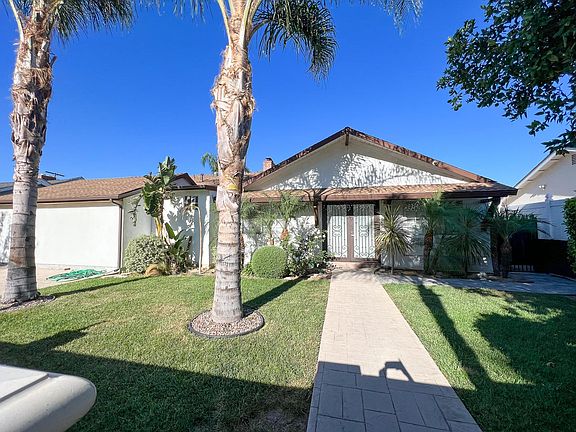 2nd image of 8756 Oakdale Ave