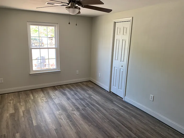 920 Leeper Dr — Photo 9