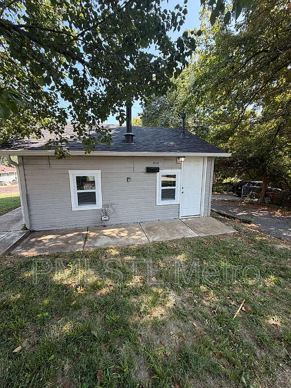 1 bed, 1.0 bath, 700 sqft, $850 — Photo 1