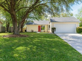 8450 Ivey Rd, Jacksonville, FL 32216