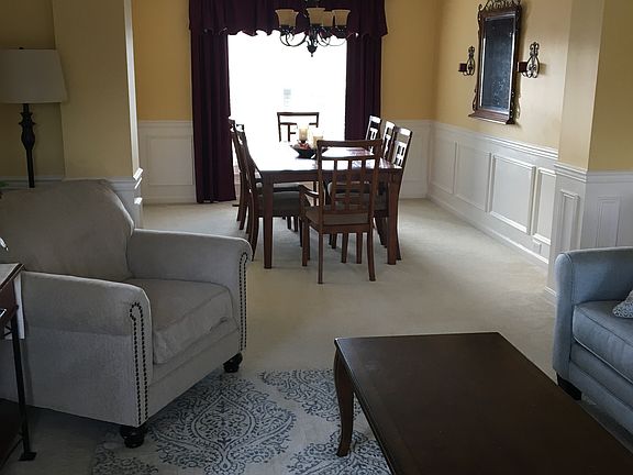 5th image of 10923 Symington Cir