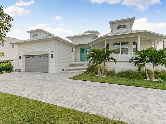 3rd image of 1794 Holiday LN