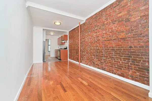 Rented by Brown Harris Stevens | media 23