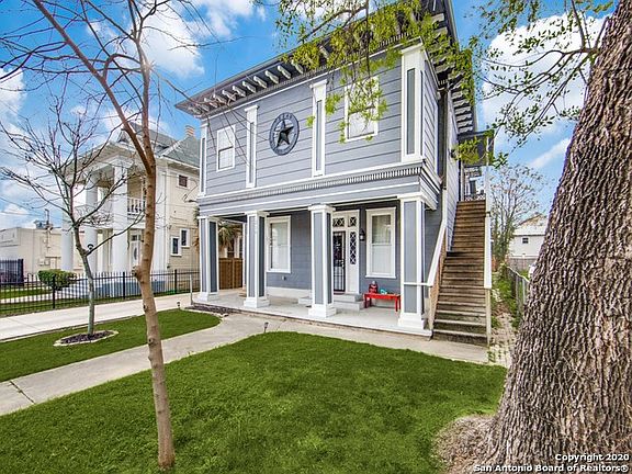 2nd image of 210 E Ashby Pl