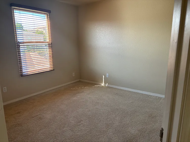 8224 Bluffs Edge Pl NW — Photo 25