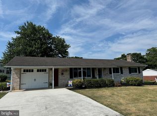 106 W Walter Ave, Greencastle, PA
