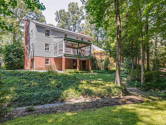 4th image of 235 Avebury Dr