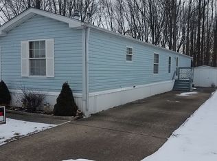 318 Britton Dr, Geneva, OH