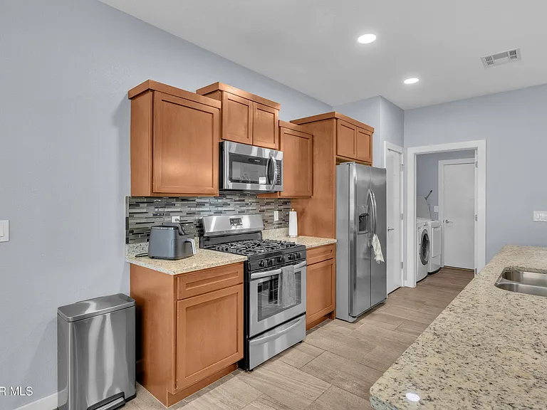 12631 Mark Twain Ave — Photo 29